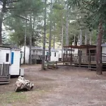 Mobil-home Avec Jacuzzi Pour 4 Personnes Et Terrasse - Api-1-52-465 * Sournia